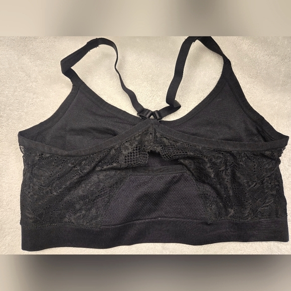 Torrid Racerback Bralette- no tags but never wore. - Picture 2 of 3